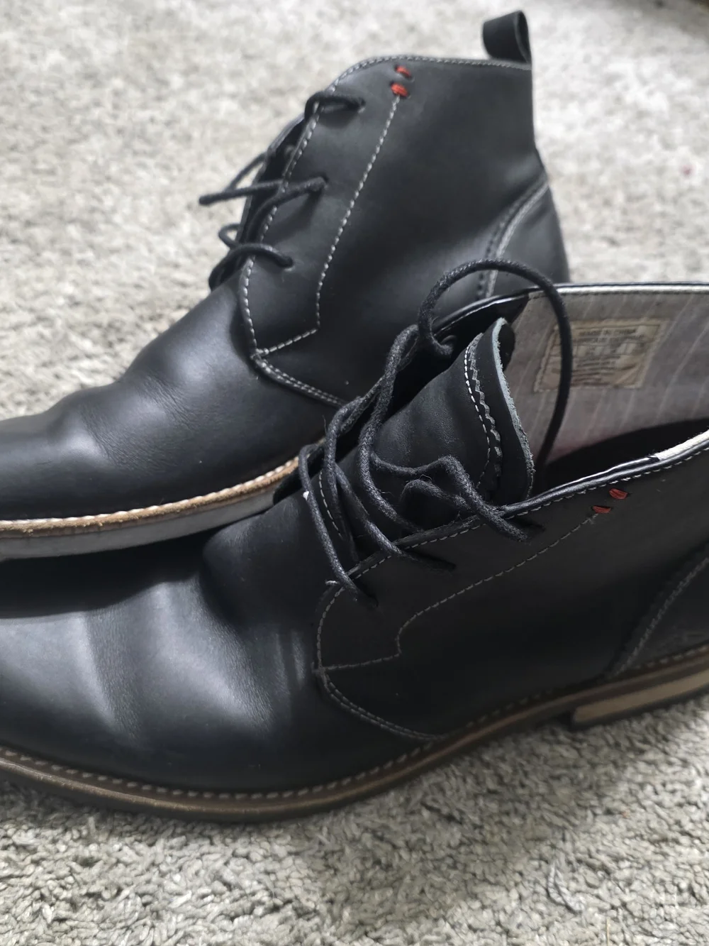 Original Penguin sleek black